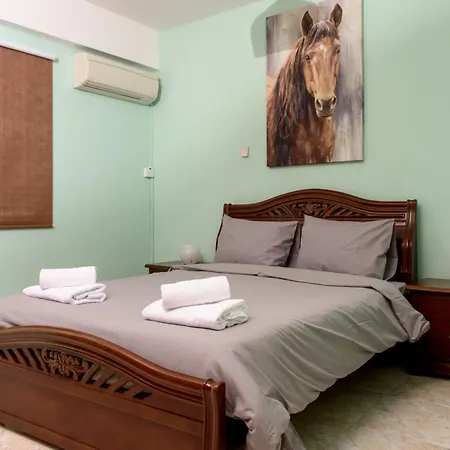 Azura 3 Bedroom 公寓 *